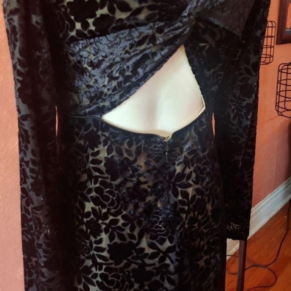 Navy Blue Textured Lace Floor Length Dress Size 6 - Picture 3 of 12